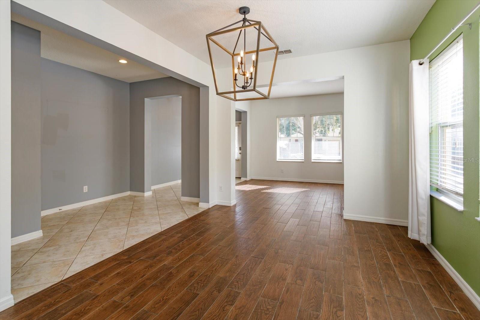Listing photo 3 for 7242 Mystic Brook Way
