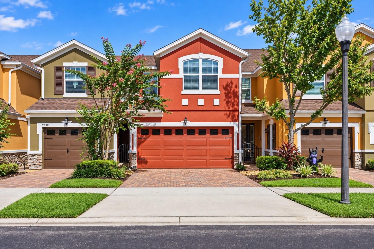 Listing photo for 9649 Silver Buttonwood St