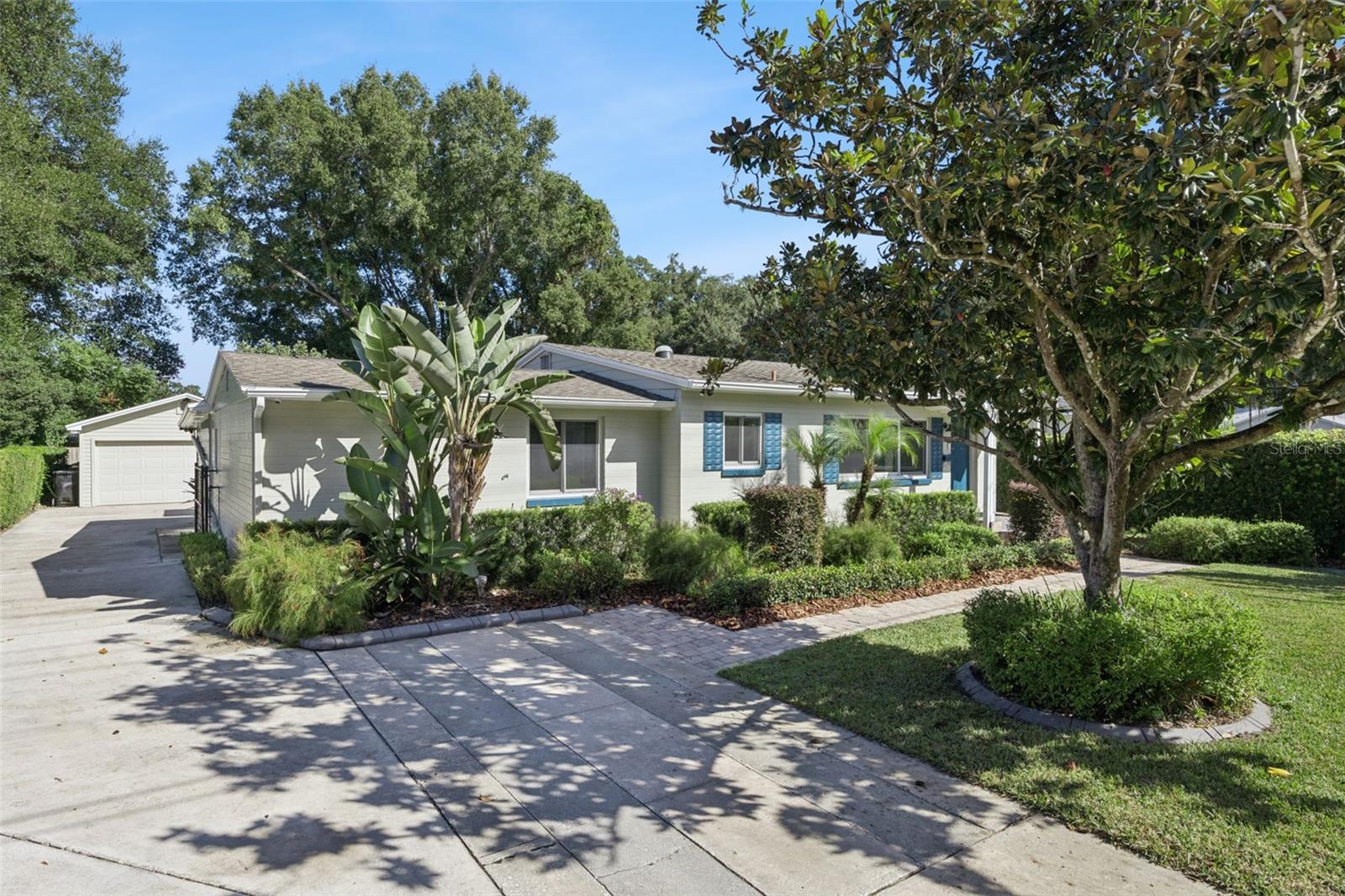 Listing photo 1 for 3115 Hargill Dr