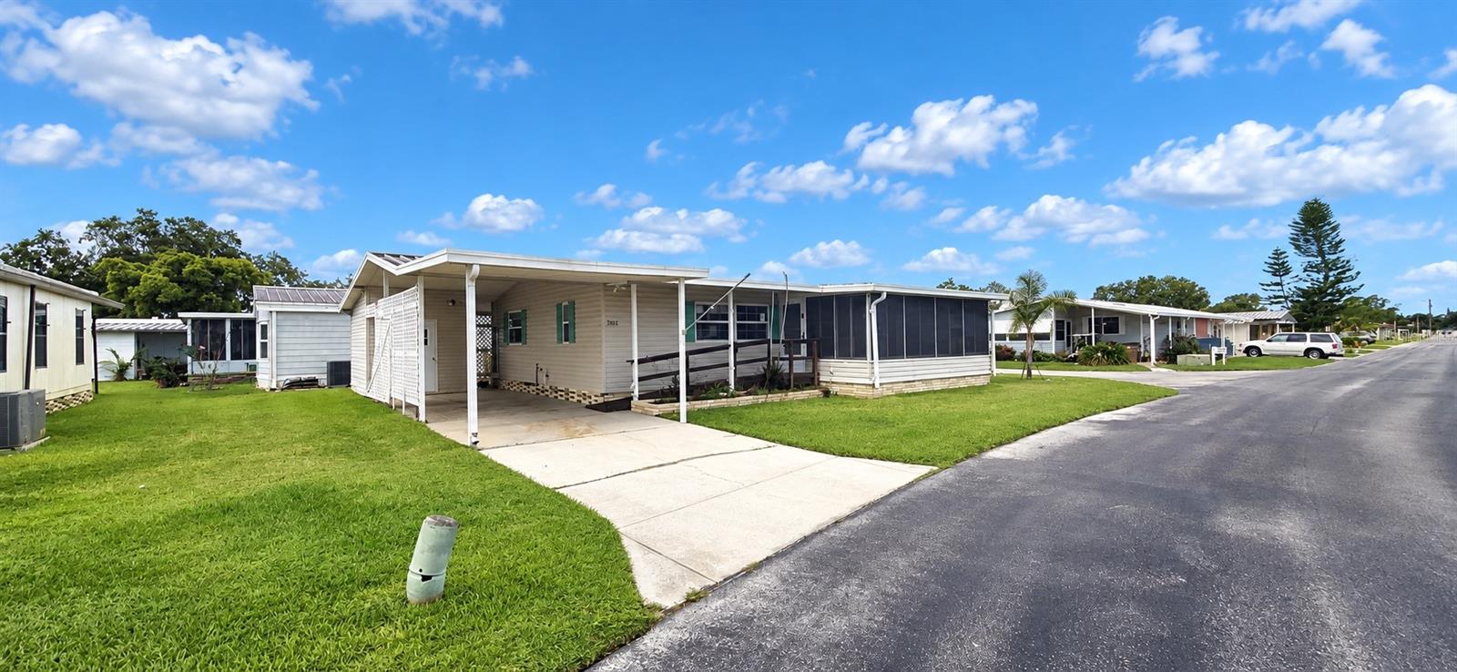 Listing photo 1 for 2055 S Floral Ave #201