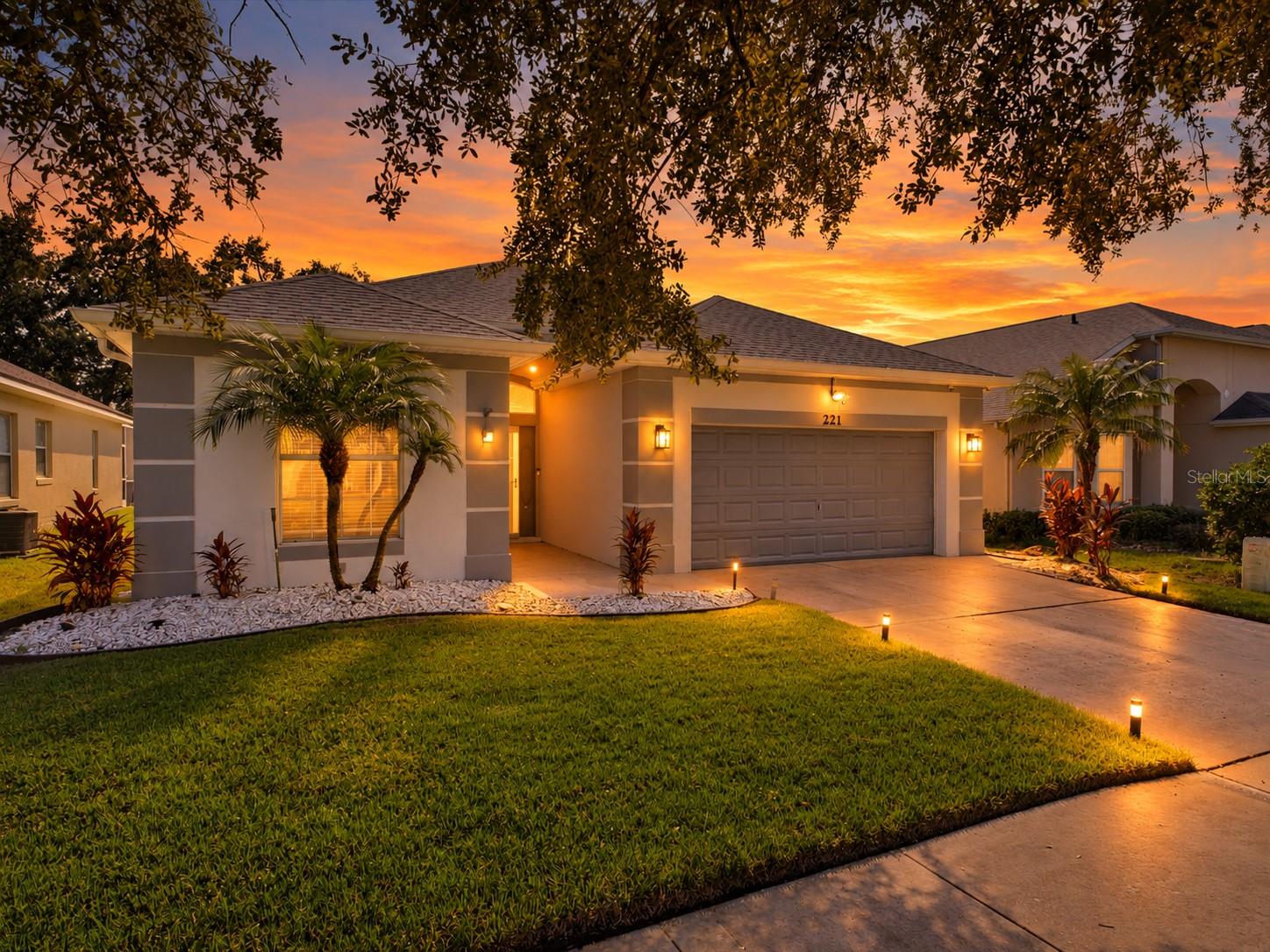 Listing photo for 221 Westmoreland Cir