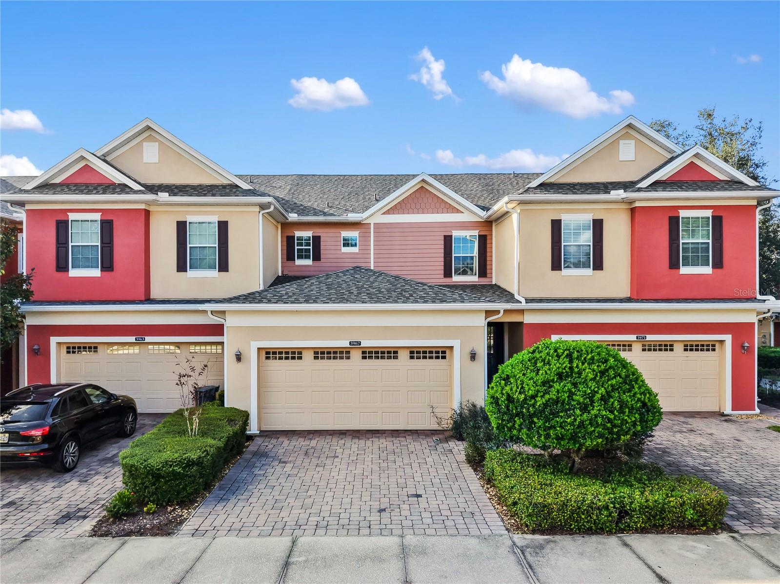 Listing photo 2 for 3967 Oakington Pl