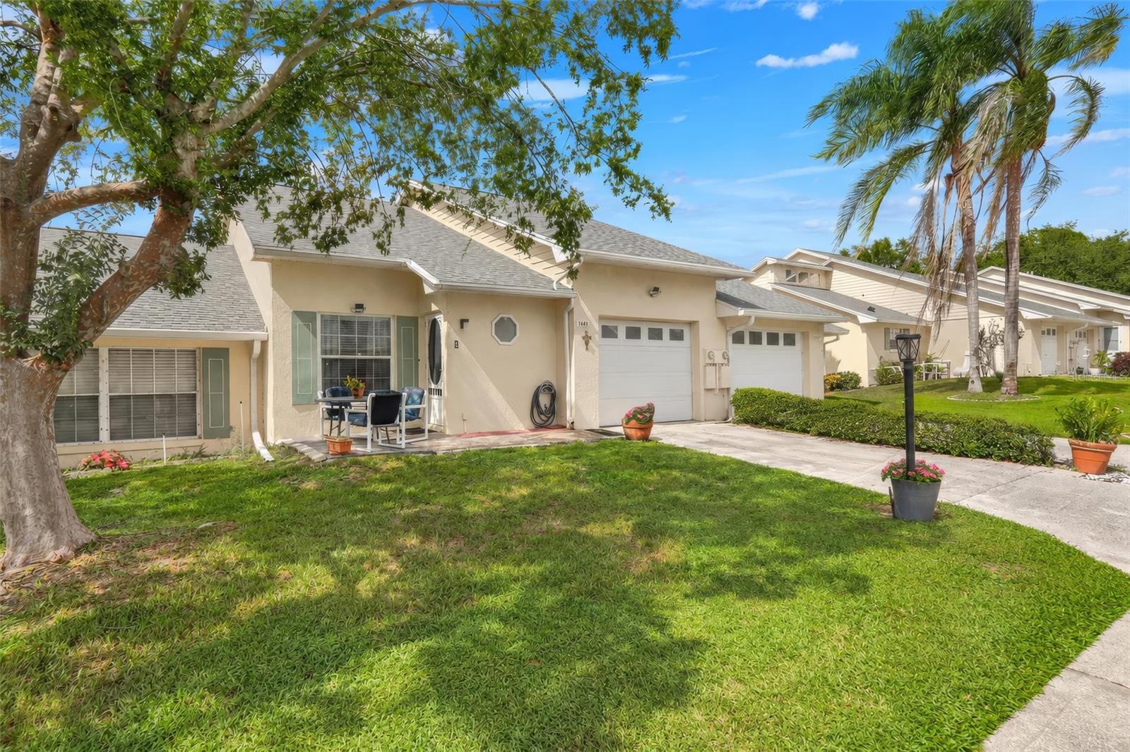 Listing photo 1 for 1441 Disston Ave