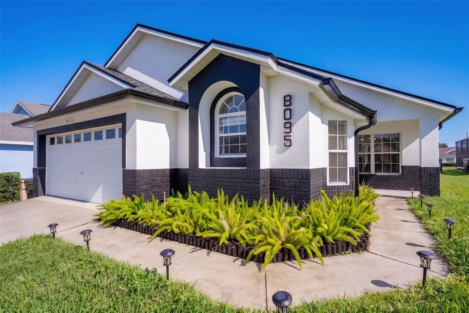Listing photo 1 for 8095 Indian Creek Blvd
