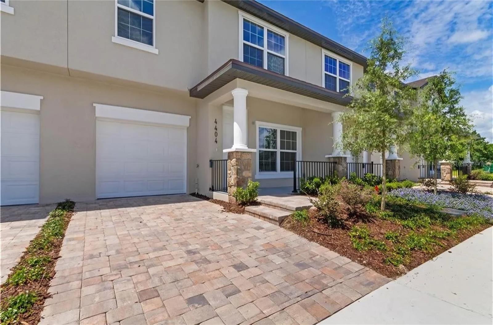 Listing photo 2 for 4404 Summer Flowers Pl
