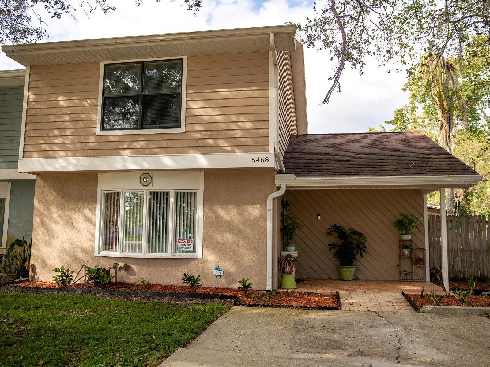 Listing photo 1 for 5468 Bracken Ct