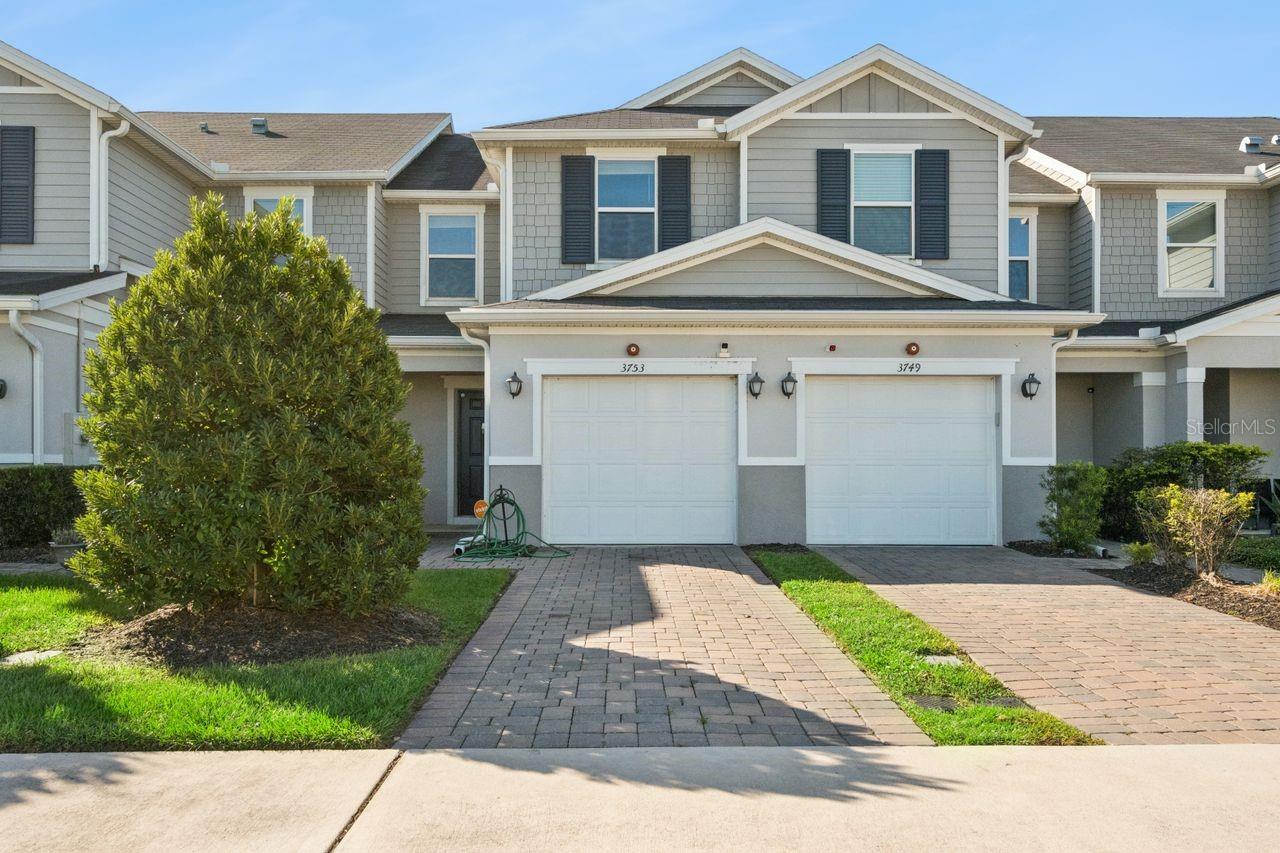 Listing photo 3 for 3753 Hampton Chase Ln