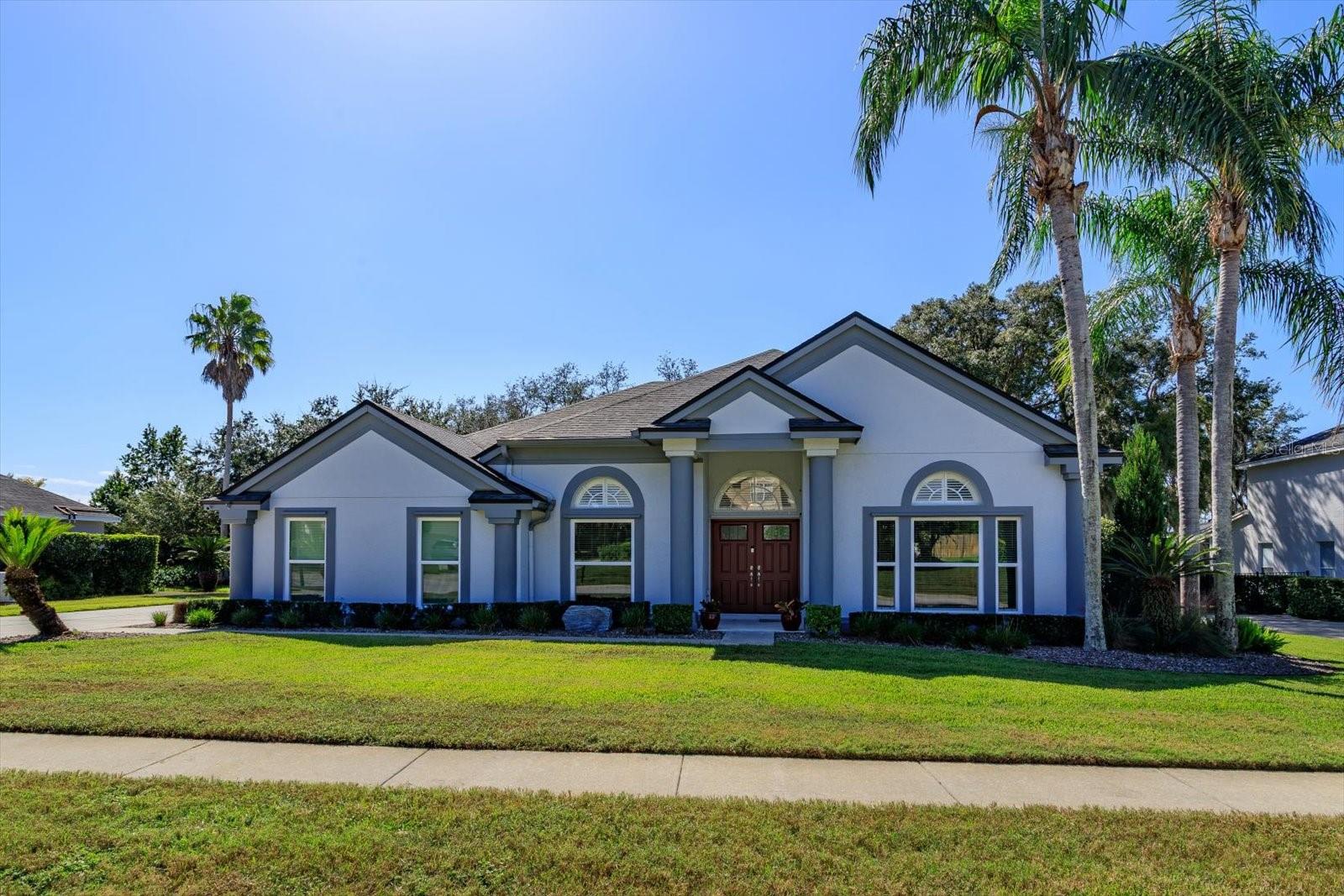 Listing photo 1 for 6887 Hidden Glade Pl
