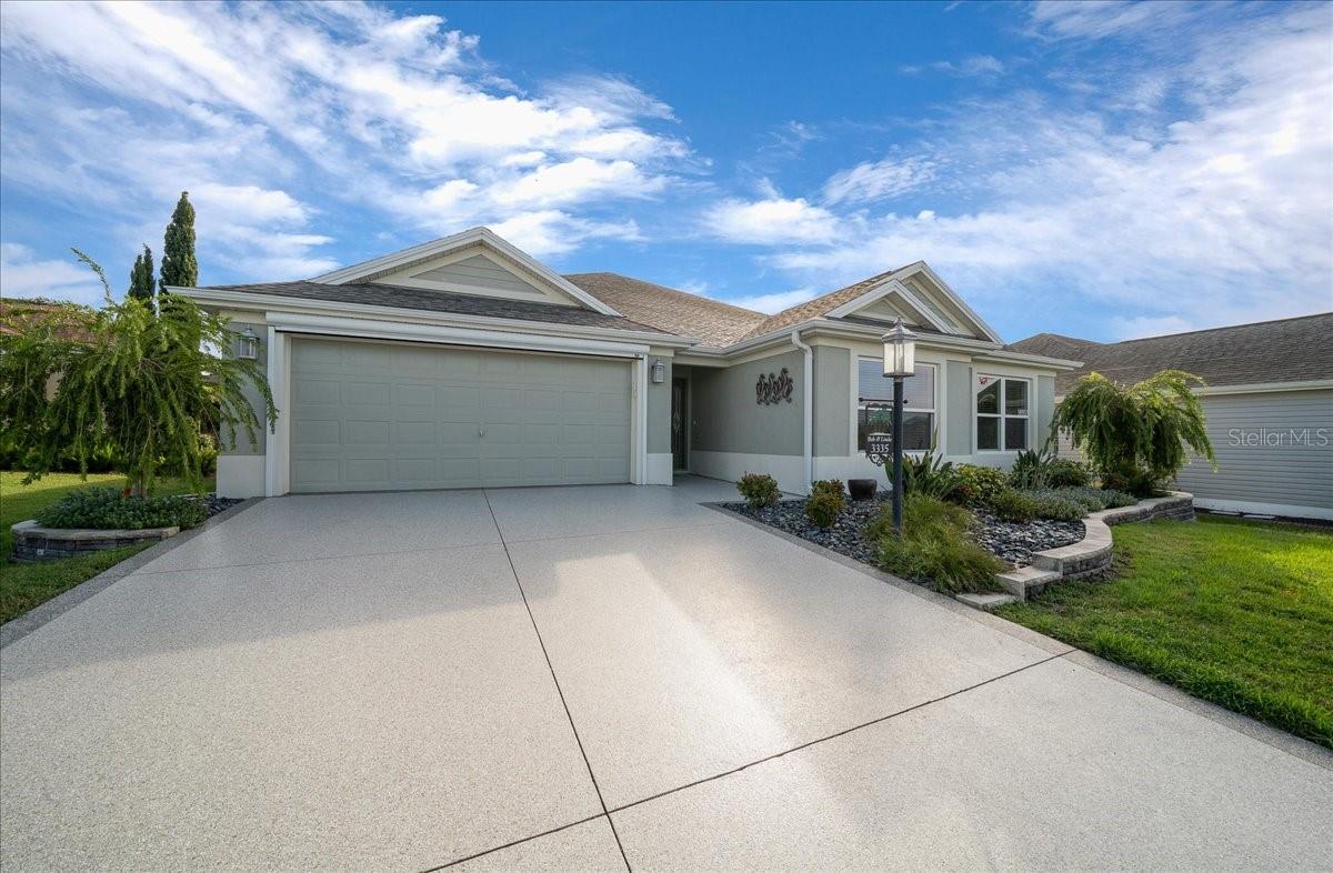 Listing photo 3 for 3335 Veltre Way