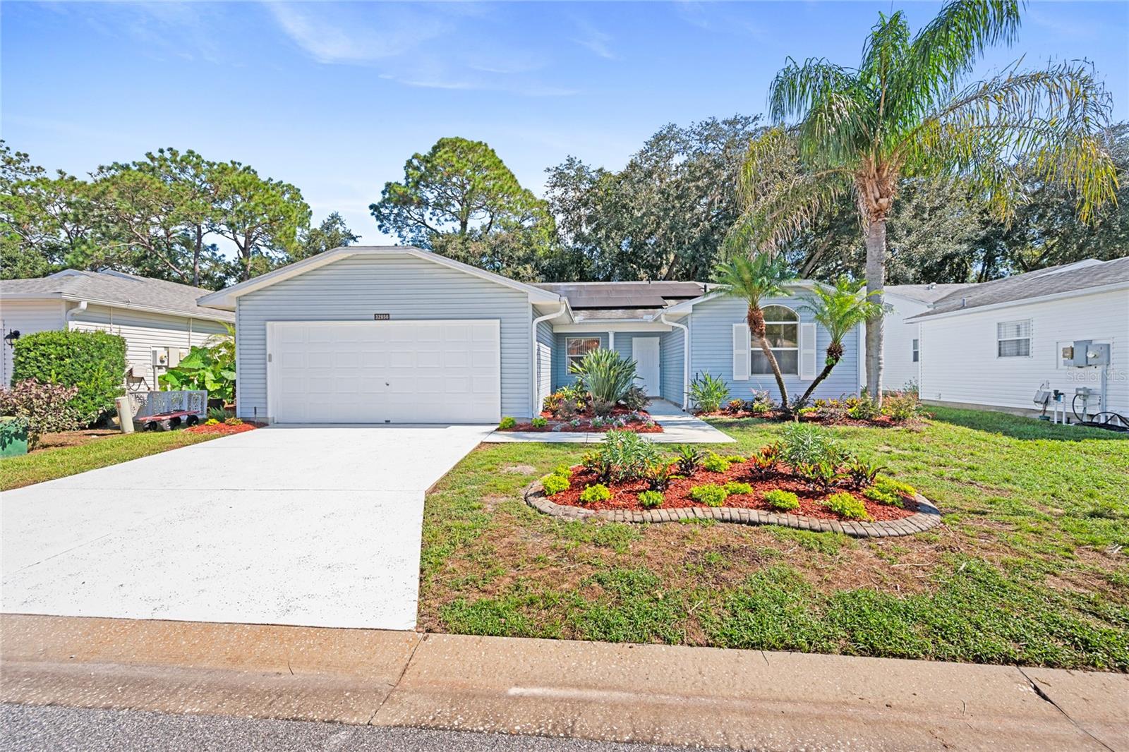 Listing photo for 32656 Oak Park Dr