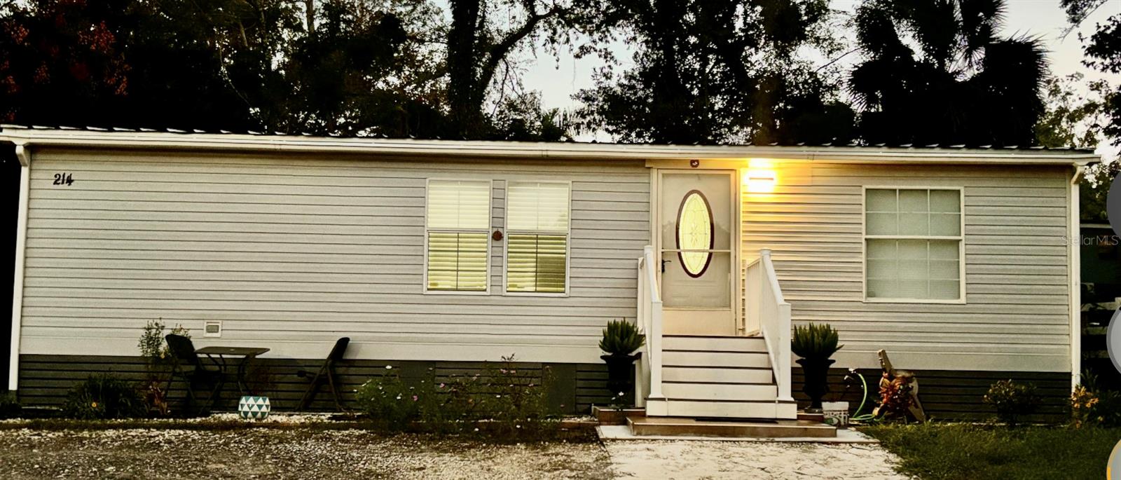 Listing photo 1 for 214 Morningside Ave