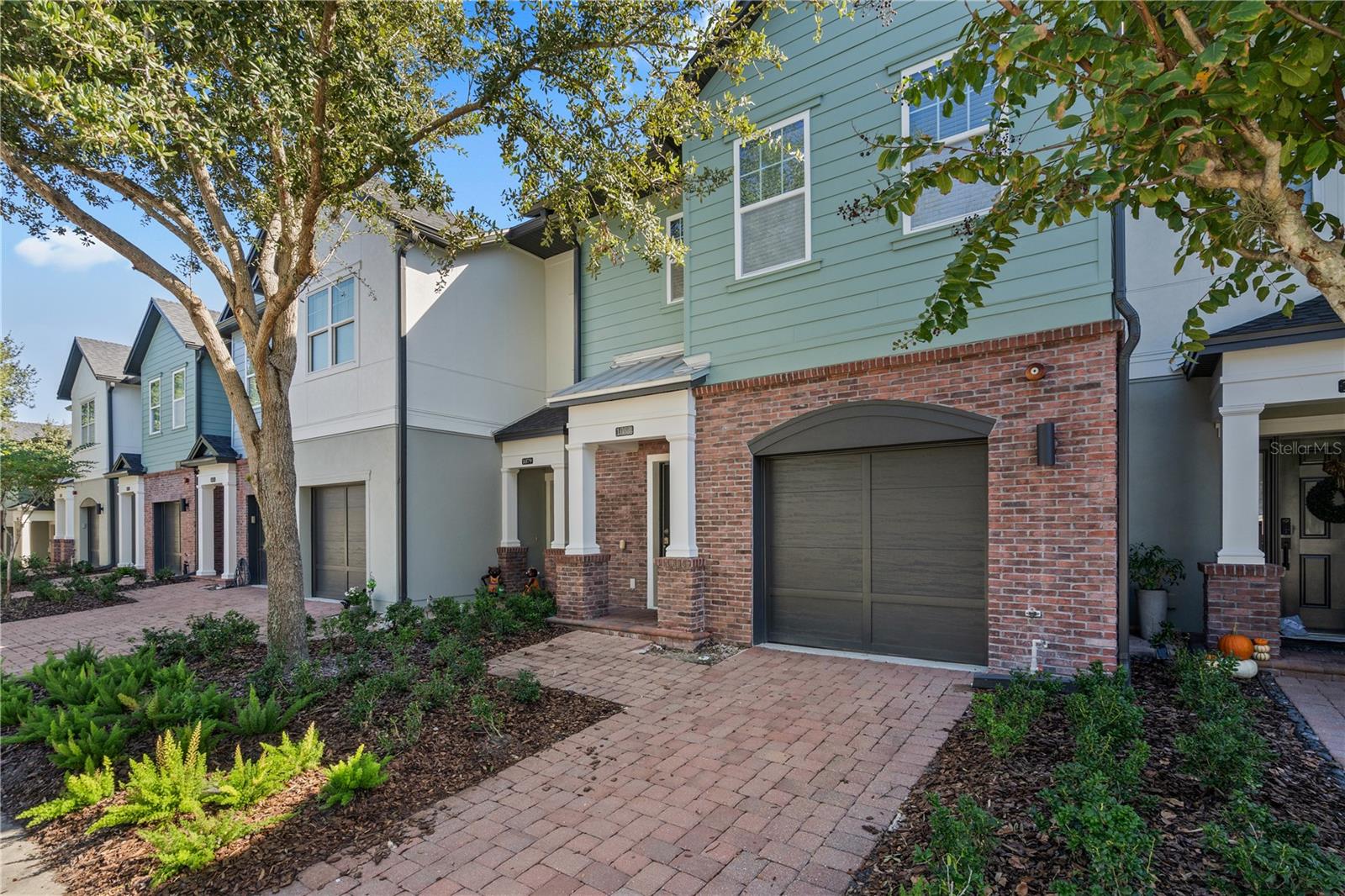 Listing photo 2 for 1083 Taramundi Dr