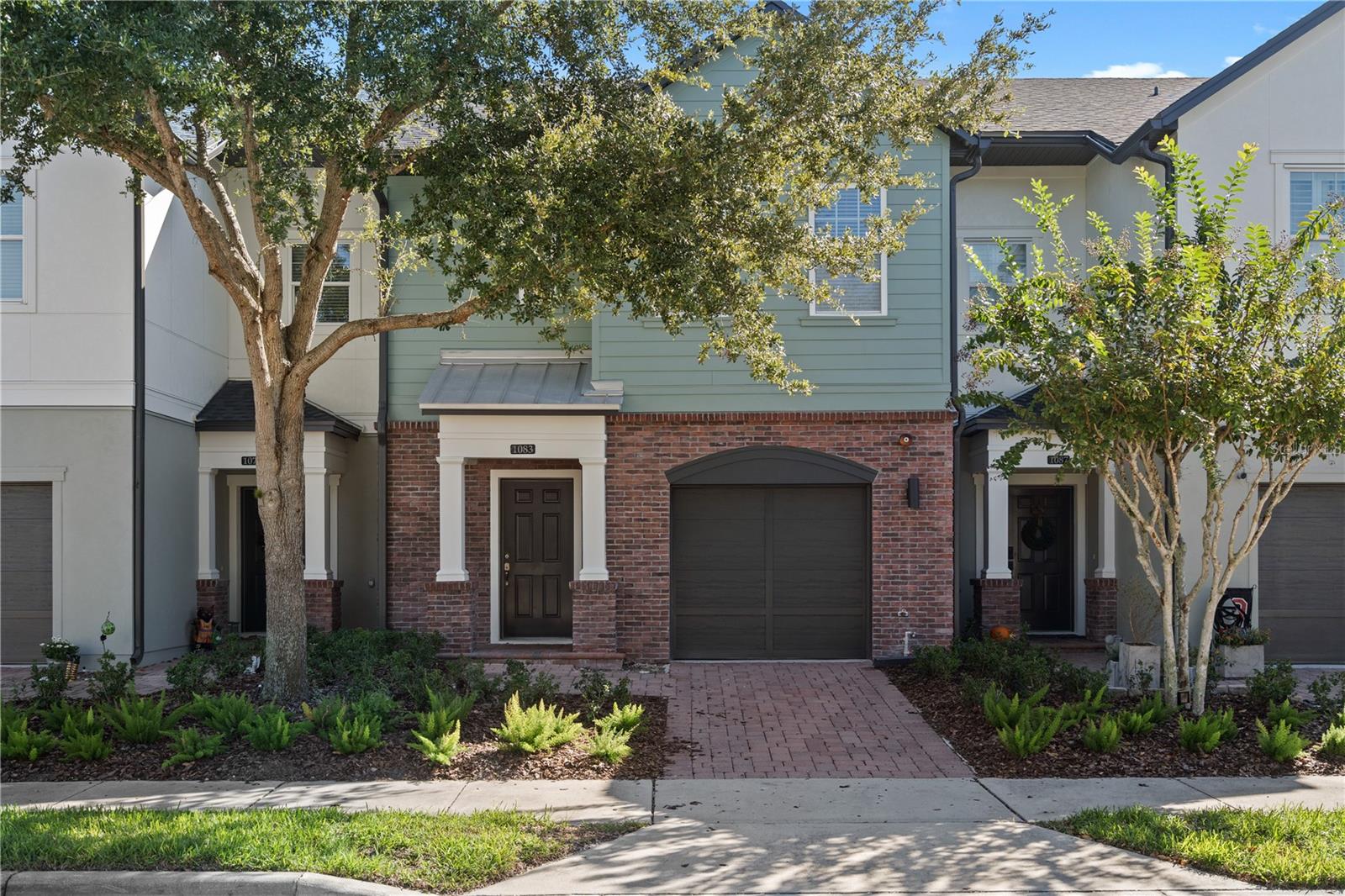 Listing photo 1 for 1083 Taramundi Dr
