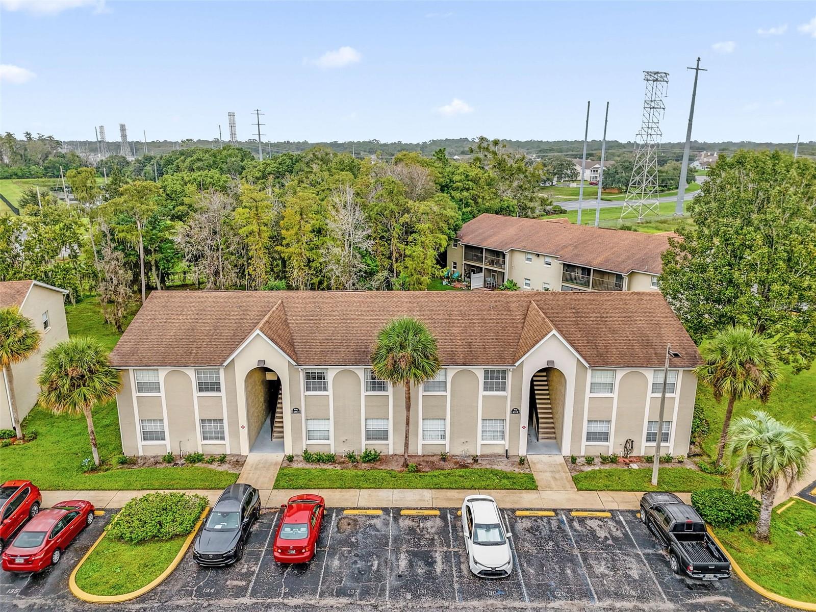Listing photo 1 for 4312 Hector Ct #3