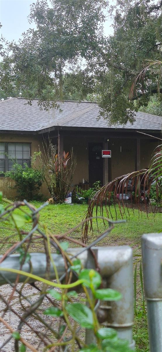 Listing photo 2 for 25240 Antler St