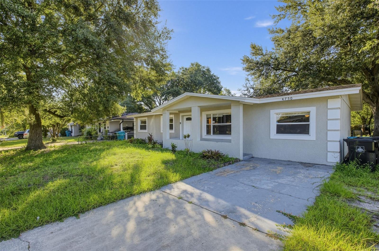 Listing photo 1 for 4750 Goldsboro Ct
