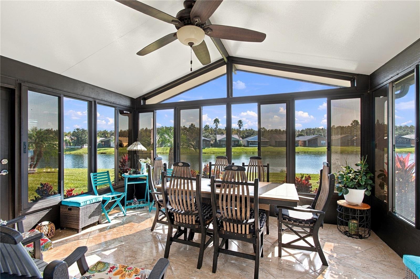 Listing photo 1 for 137 Rialto Rd