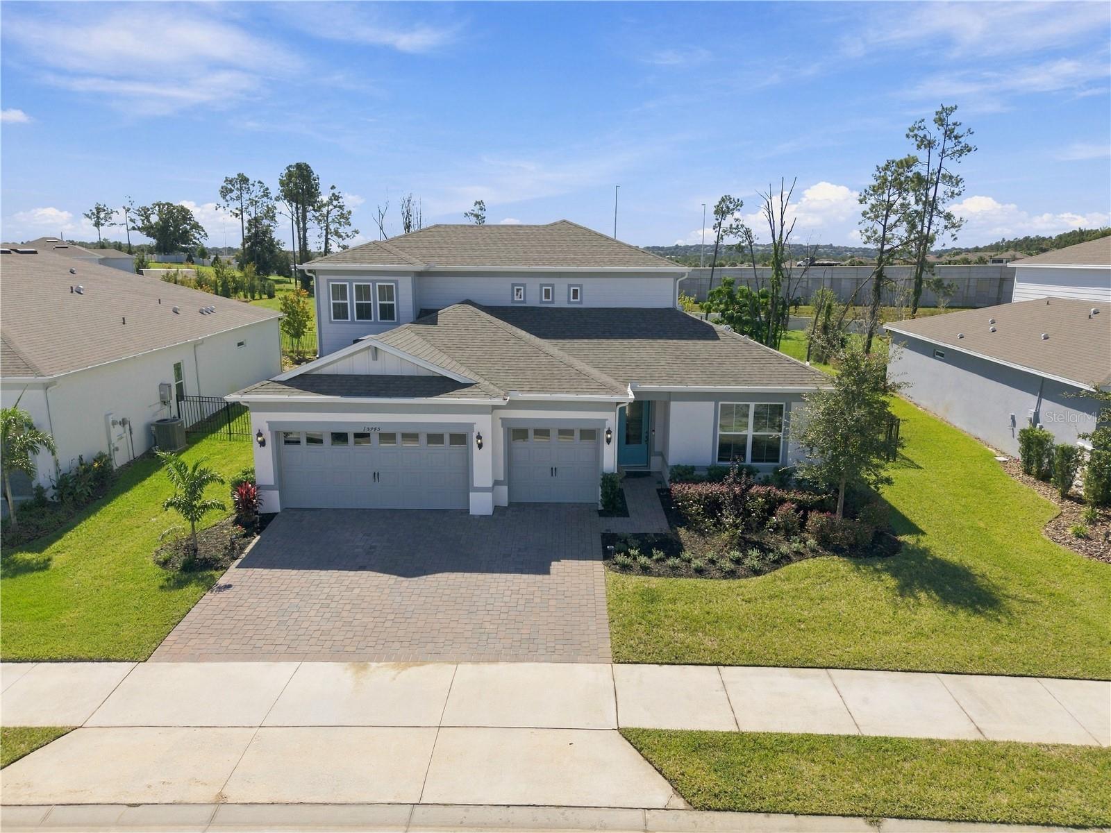Listing photo 3 for 15345 Willow Ridge Dr