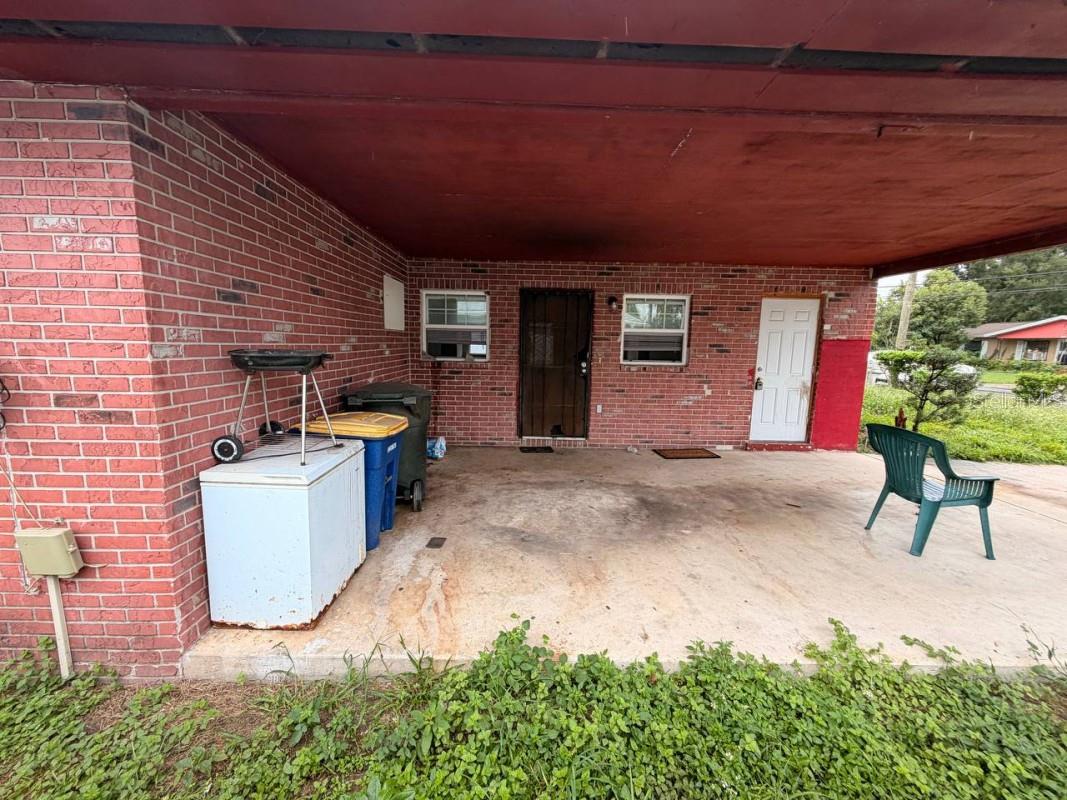 Listing photo 2 for 2086 Martin Luther King Jr Blvd