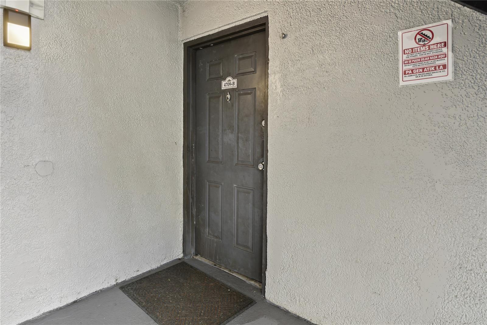 Listing photo 3 for 4709 S Texas Ave #4709b