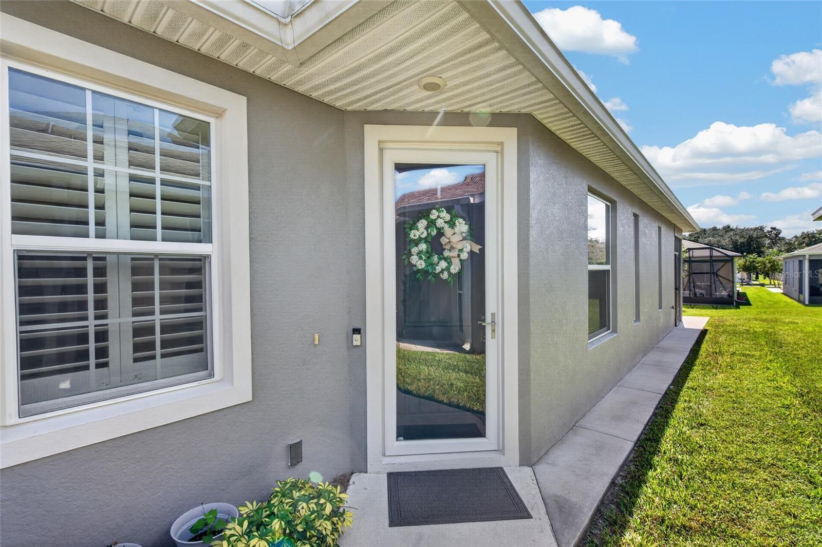 Listing photo for 4408 Bedford Way