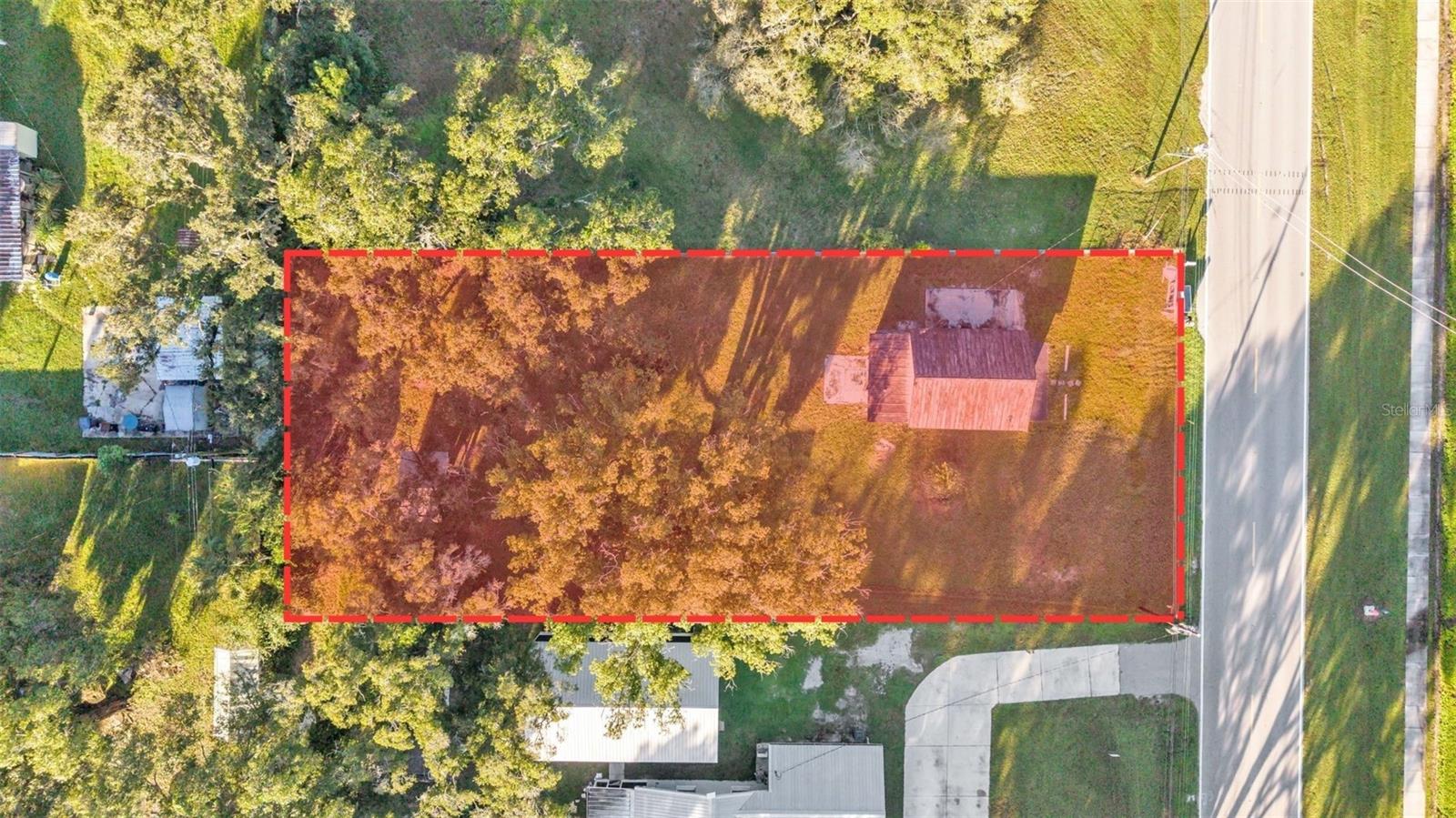 Listing photo 2 for 936 Wilder Rd