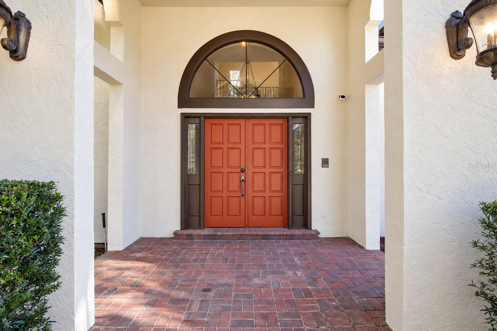 Listing photo 3 for 2225 Earleaf Ct