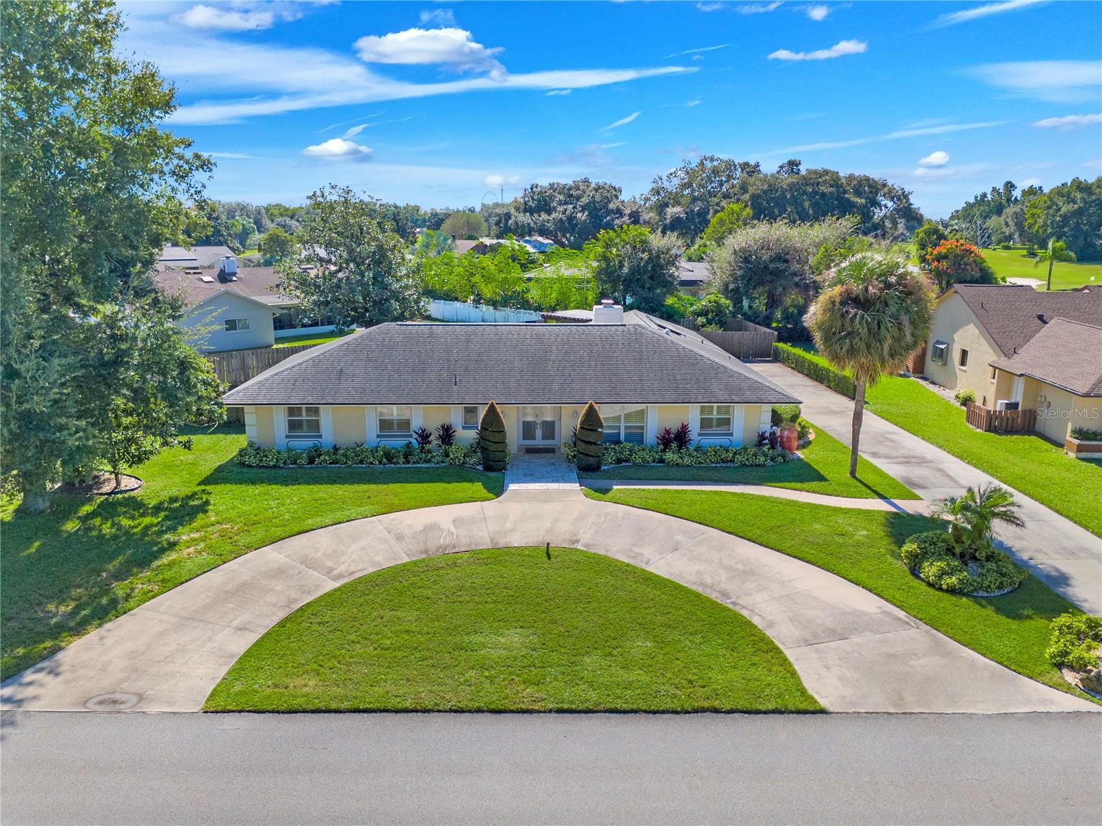 Listing photo 2 for 7606 Orange Tree Ln