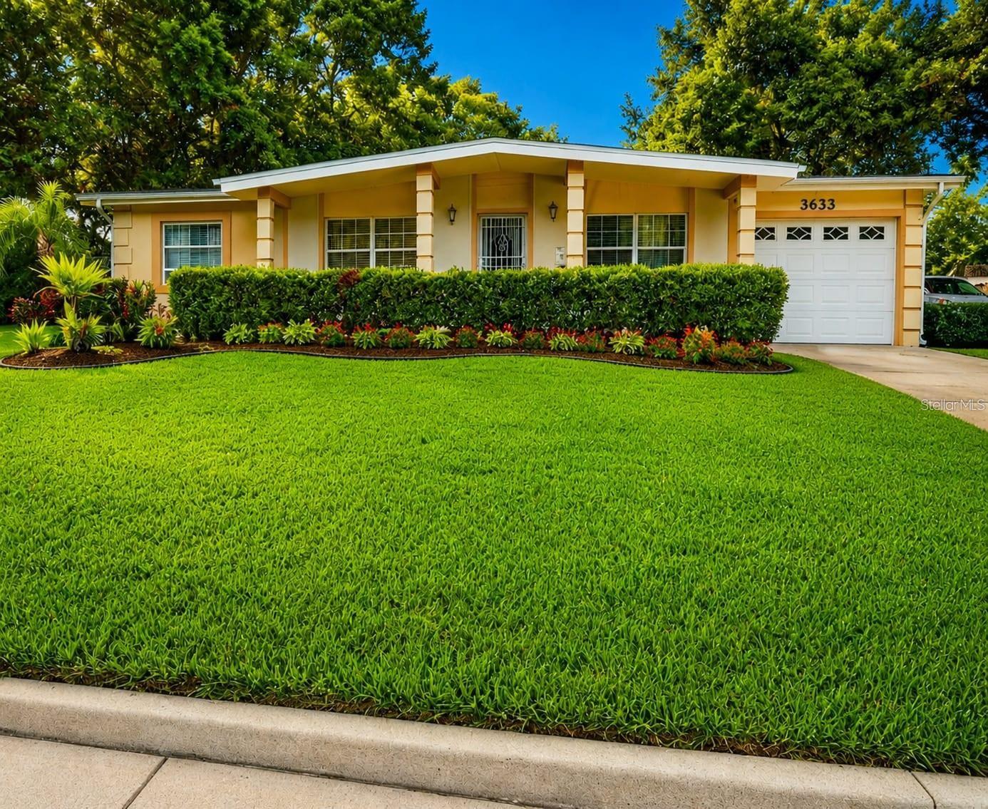 Listing photo 1 for 3633 Ranchwood Rd