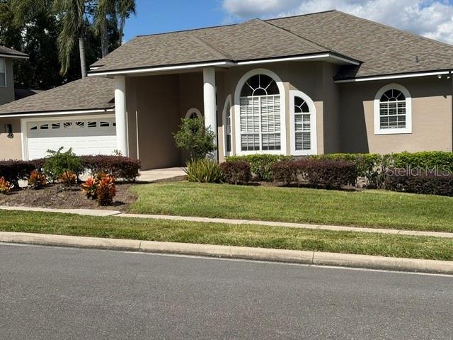 Listing photo 2 for 690 Oak Hollow Way