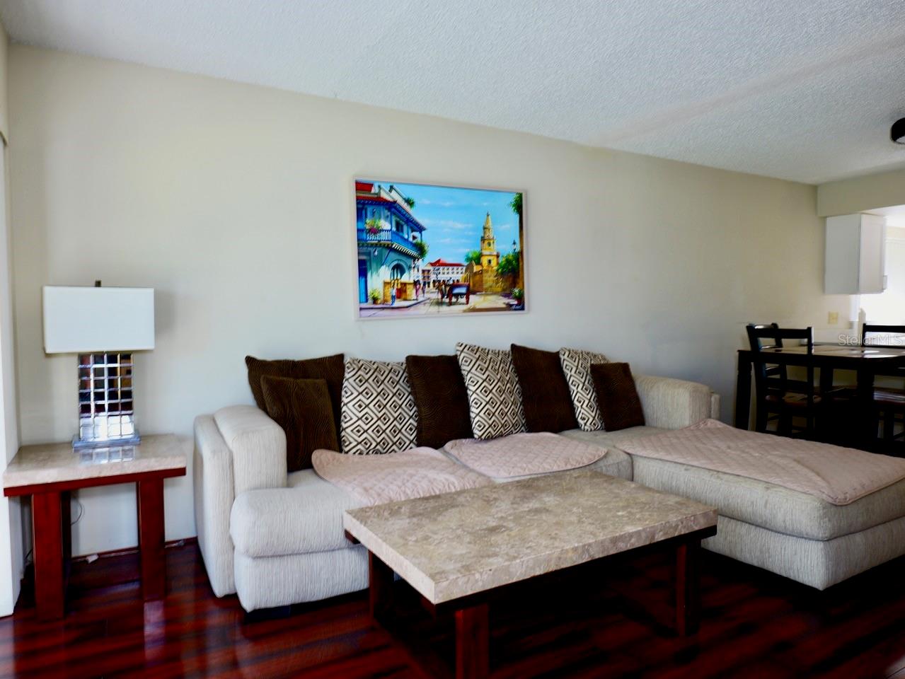Listing photo 3 for 1036 Bonaire Dr #2831
