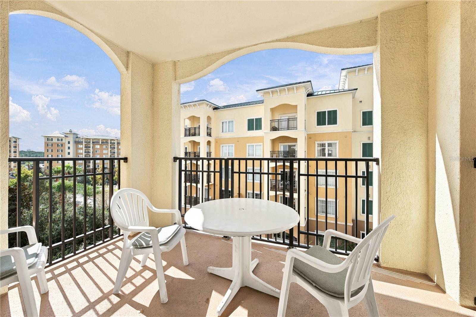 Listing photo 3 for 8125 Resort Village Dr #5502