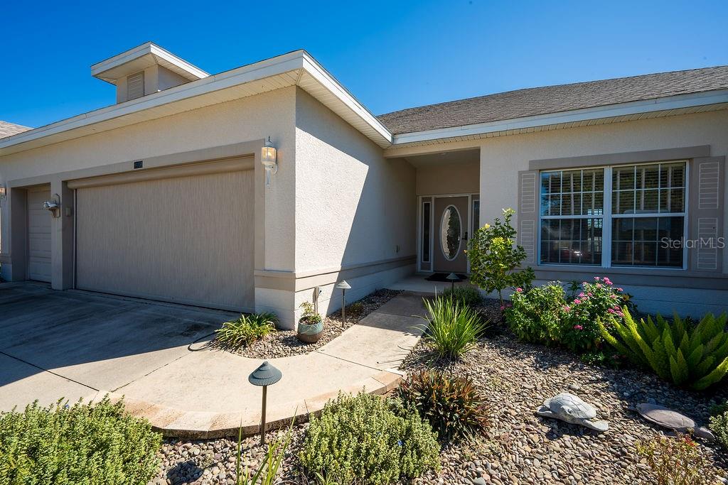 Listing photo 2 for 4608 Nottoway Dr