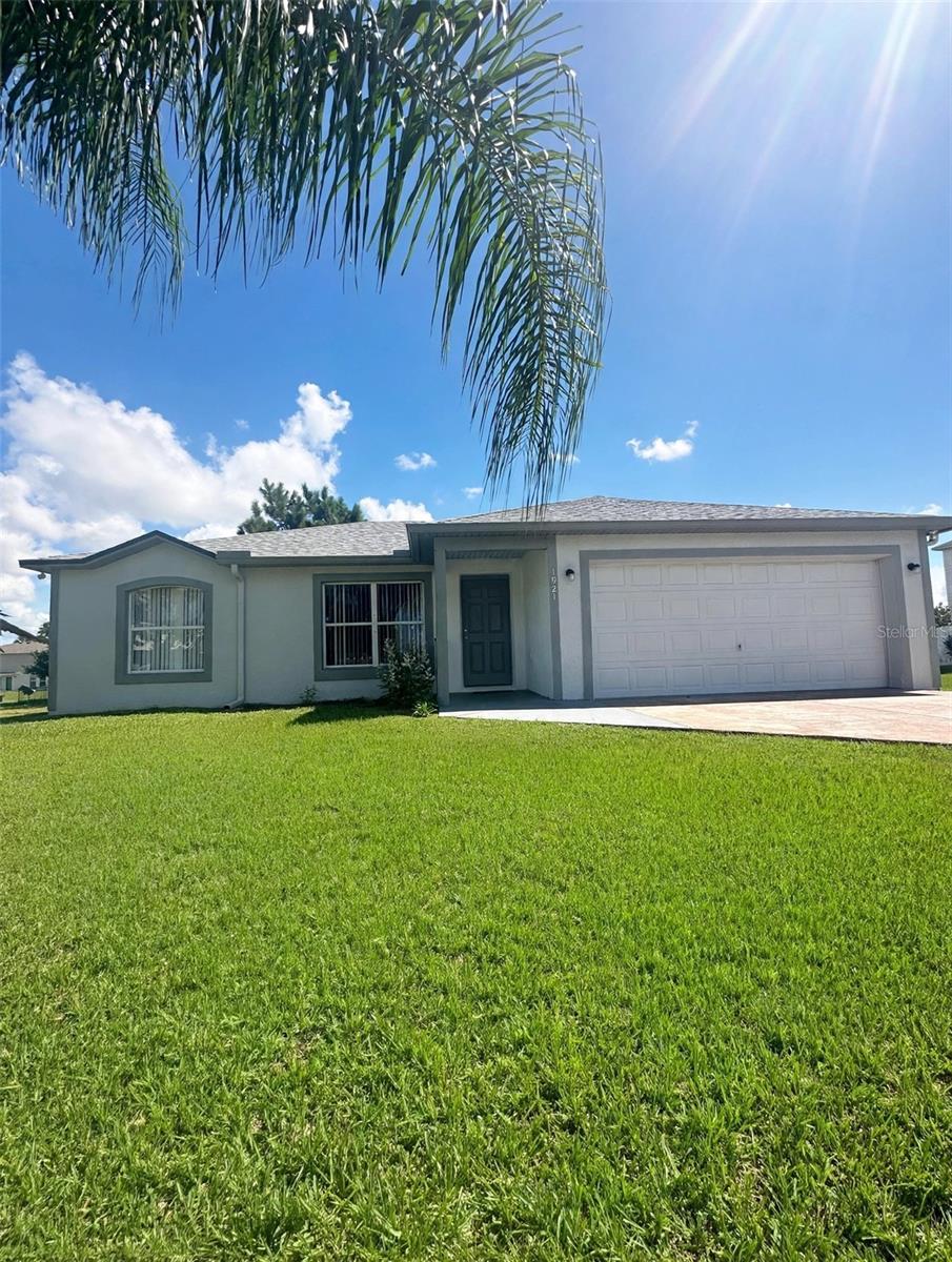 Listing photo 1 for 1921 Drum Dr