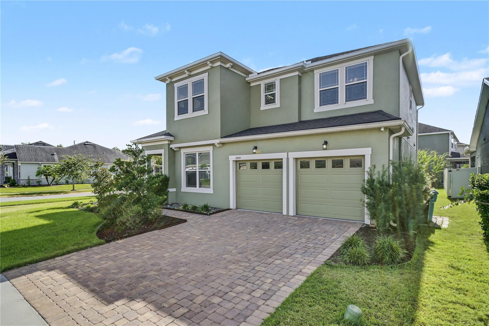 Listing photo 2 for 7874 Corkfield Ave