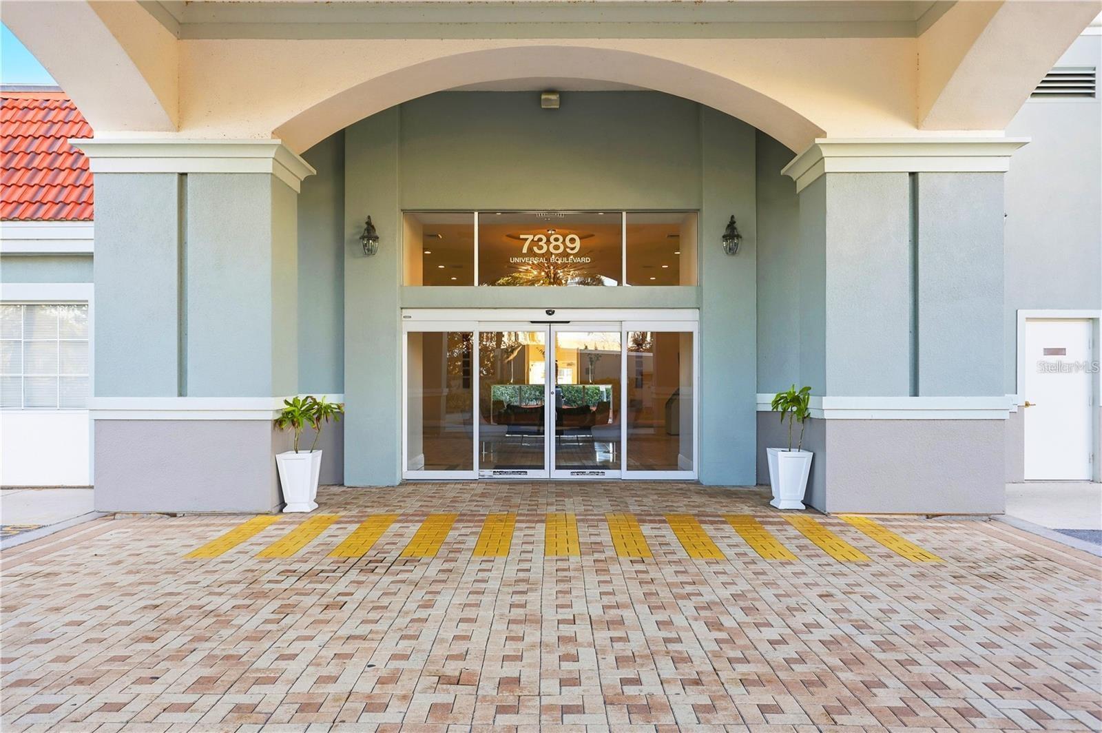 Listing photo 3 for 7383 Universal Blvd #209