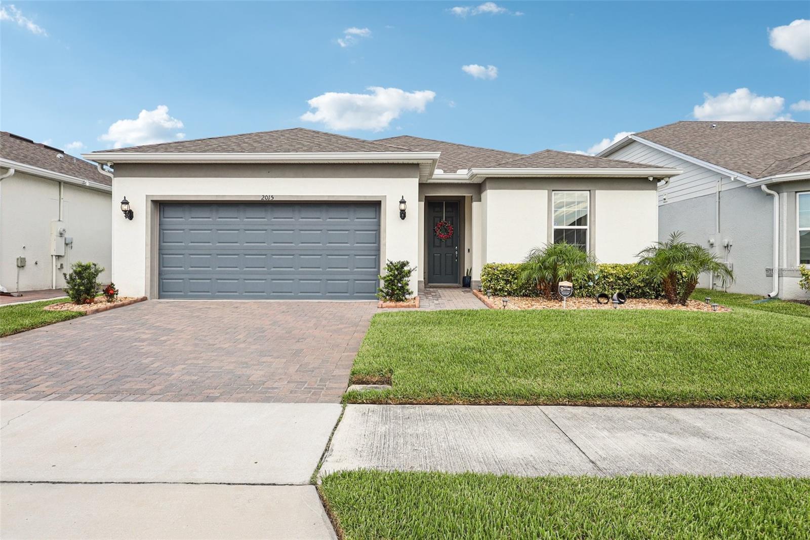 Listing photo 3 for 2015 Spring Shower Cir