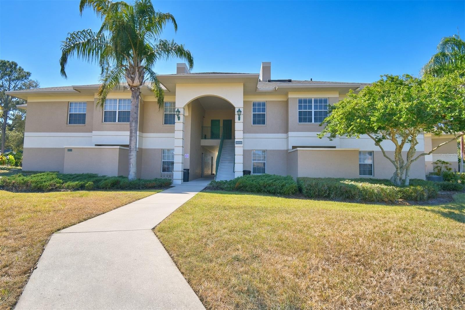 Listing photo 1 for 1606 Eagle Pond Dr