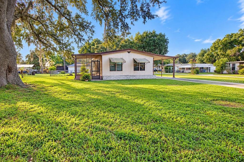 Listing photo 2 for 8962 Jericho Ct
