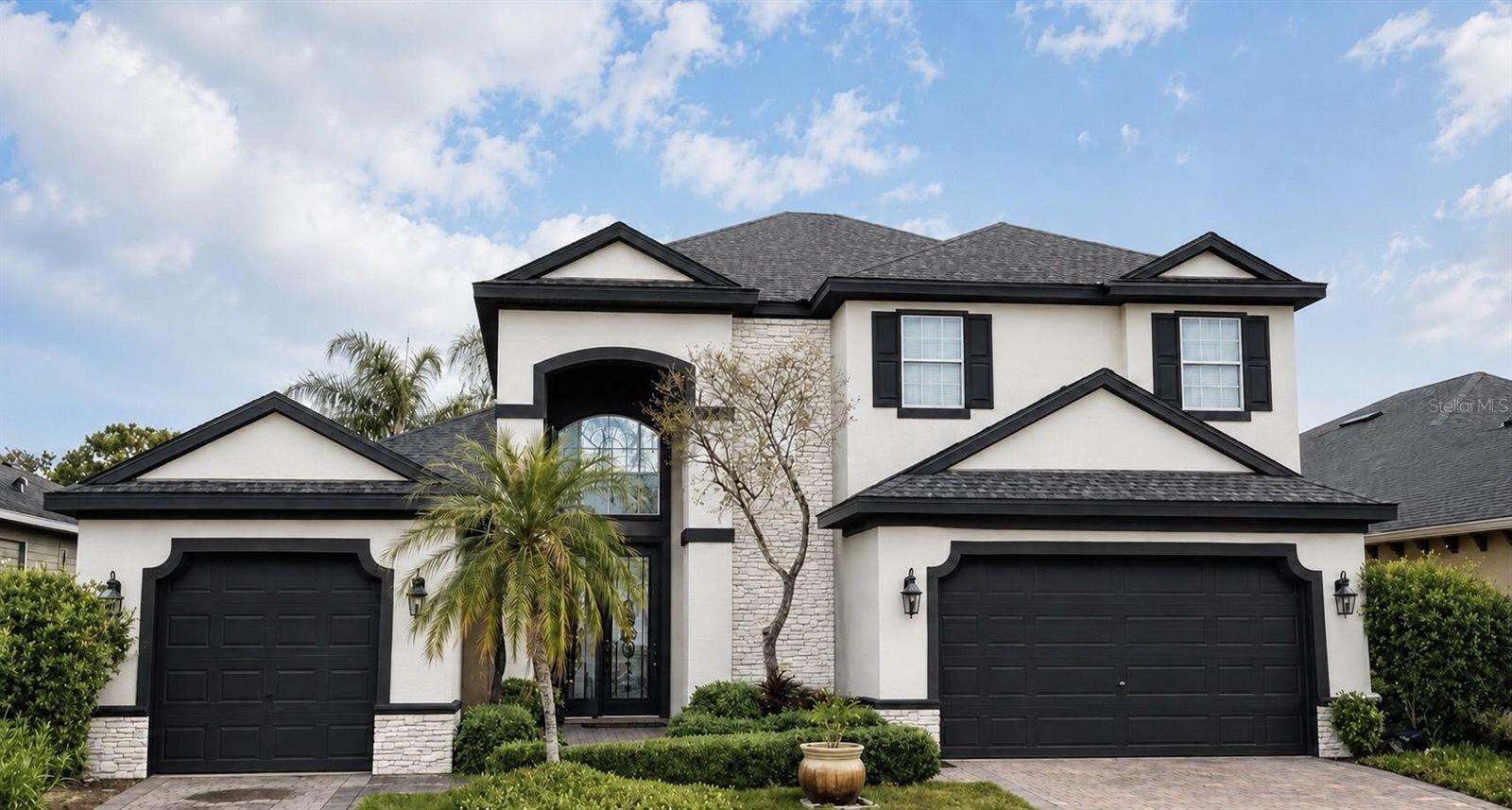 Listing photo 1 for 132 Spanish Bay Dr