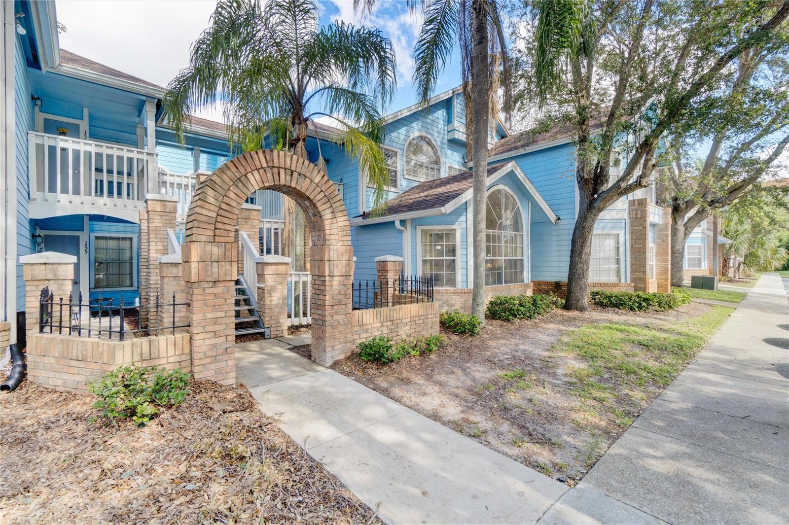 Listing photo 1 for 2723 N Poinciana Blvd #157