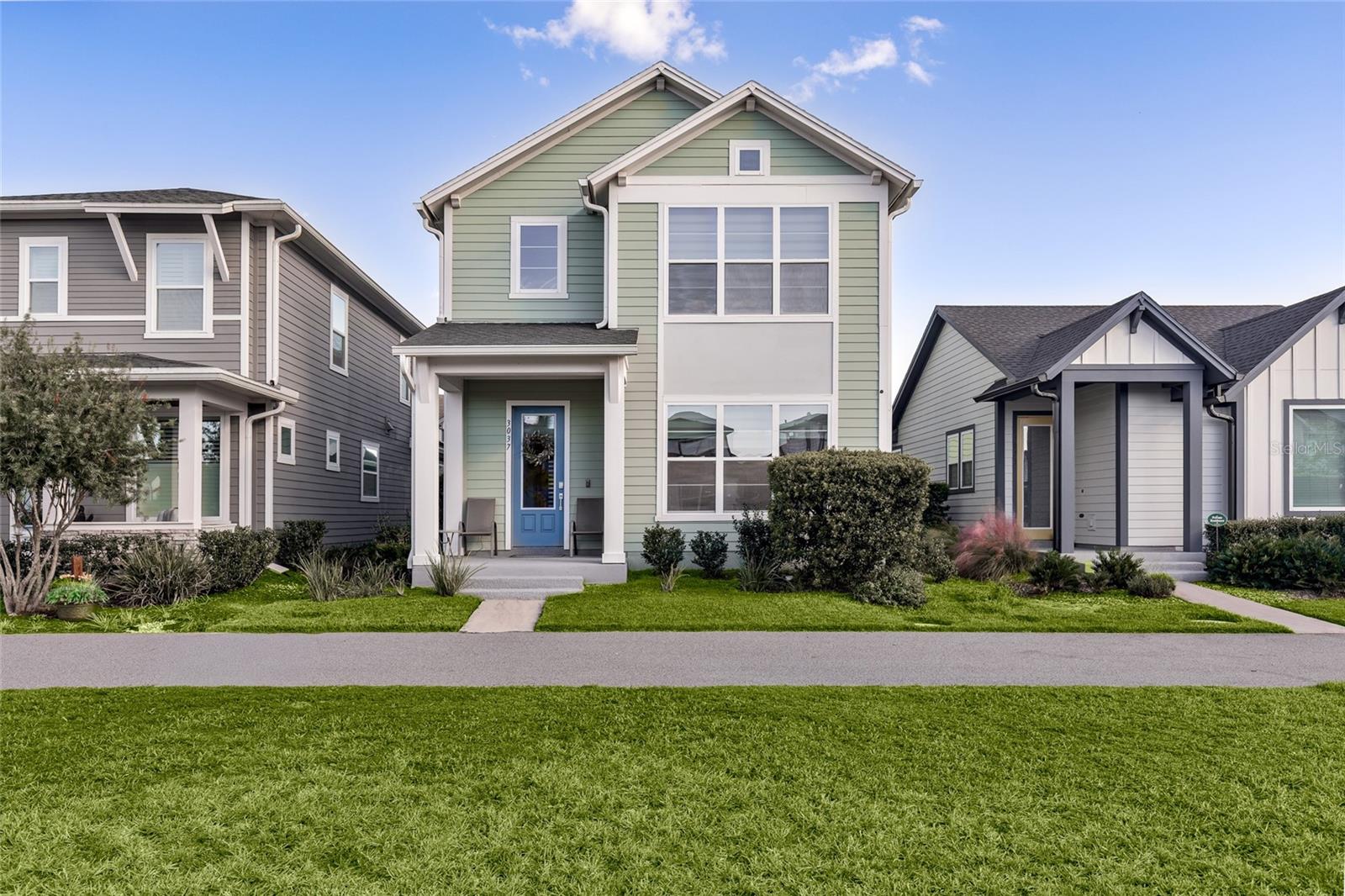 Listing photo 1 for 3037 Voyager Ave