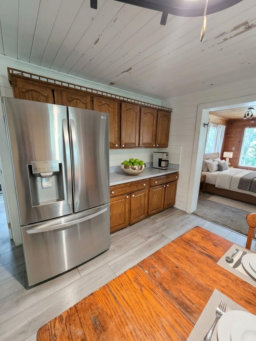 Listing photo 3 for 35245 Damien Rd